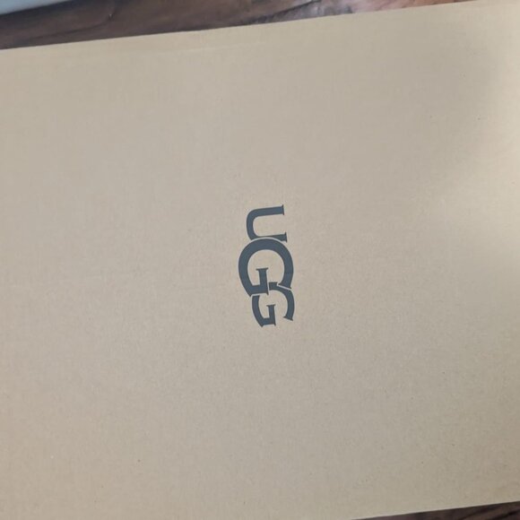 Tall UGG Boots + Weather Protection Spray – $300 (Retail $420+Tax) - Picture 5 of 7